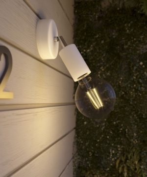 Alternative view of Exteriérová nástenná lampa IP65, biela farba