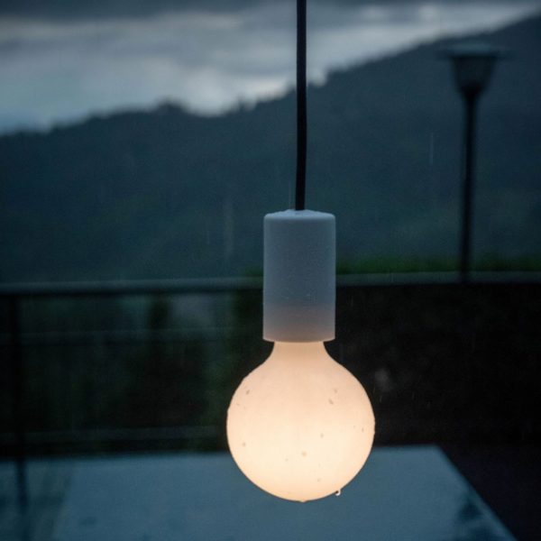 Exteriérové závesné svietidlo IP65, Biele prevedenie, 150cm - Image 3