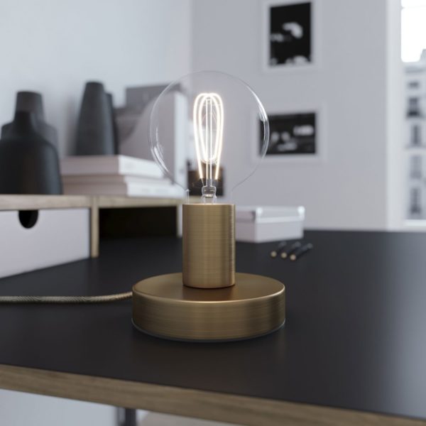 Kovová stolná lampa s textilným káblom, vypínačom a dvojpólovou zástrčkou - brúsený bronz - Image 2