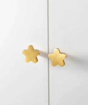 Úchyt na nábytok - zlatá detská hviezdička